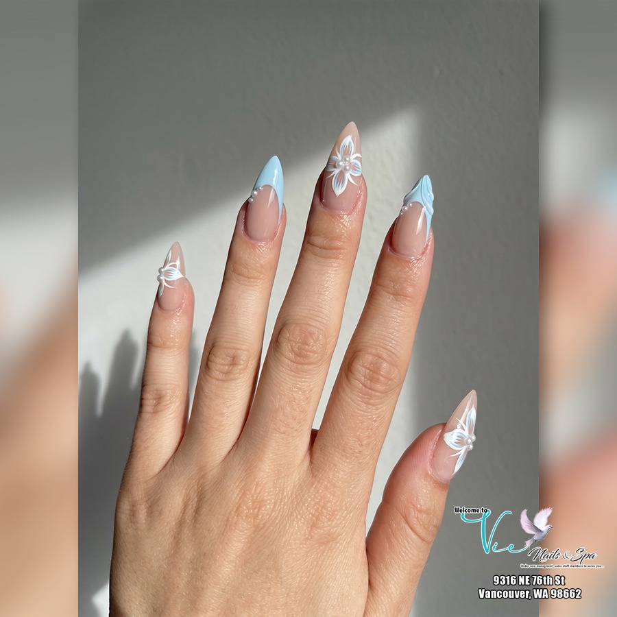 VIE NAILS & SPA